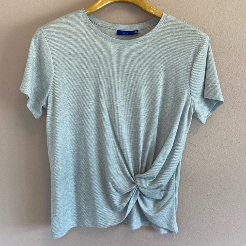 Apt. 9 sparkly top, size XL, side knot